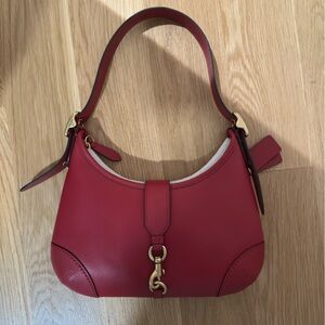 Never used - coach Hamptons hobo bags